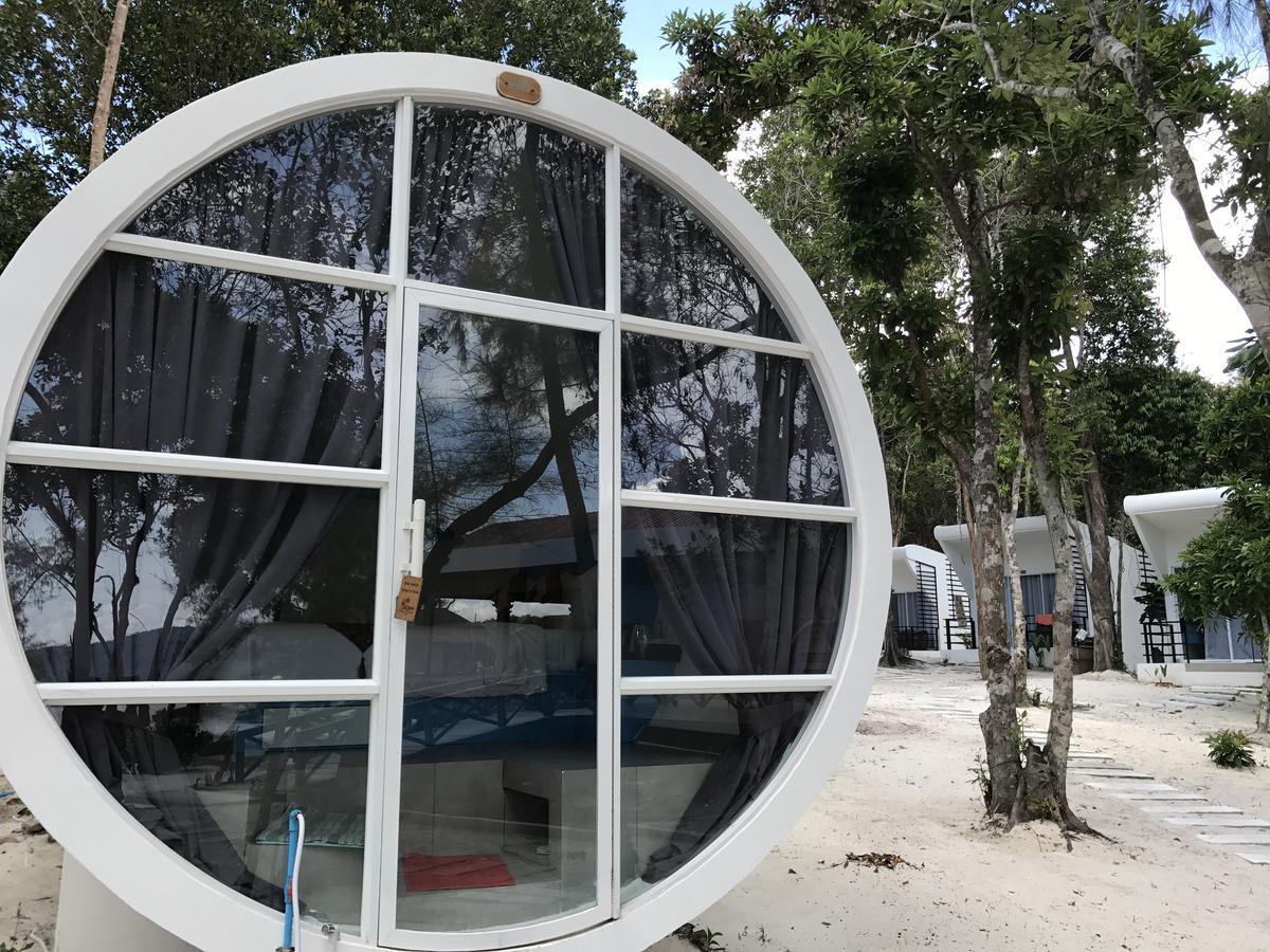 The Pipes Resort Koh Rong Sanloem Exterior photo
