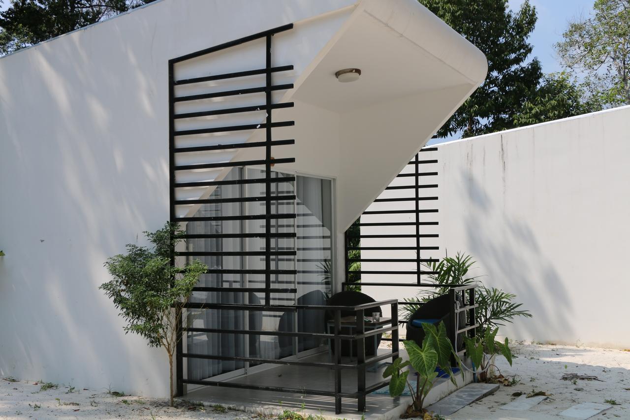 The Pipes Resort Koh Rong Sanloem Exterior photo