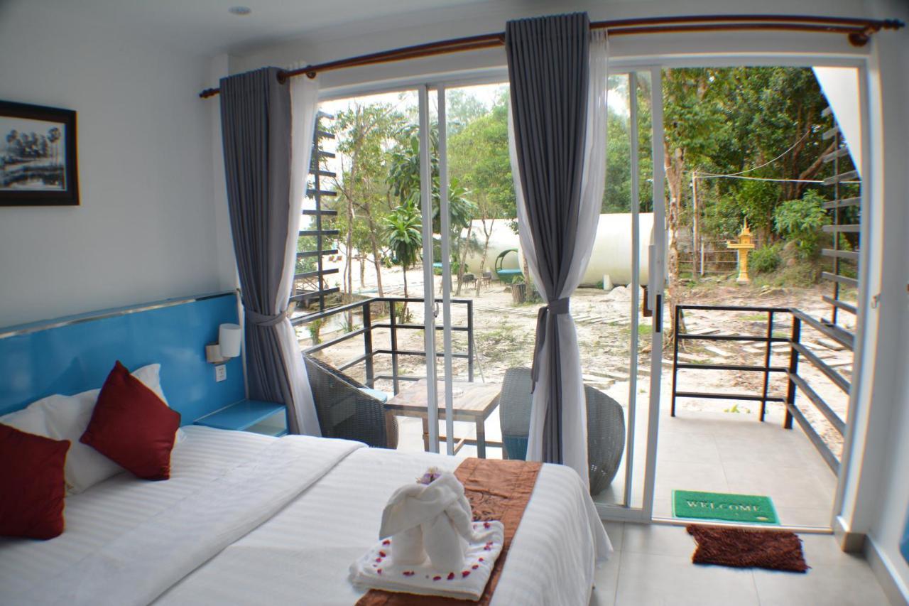 The Pipes Resort Koh Rong Sanloem Exterior photo