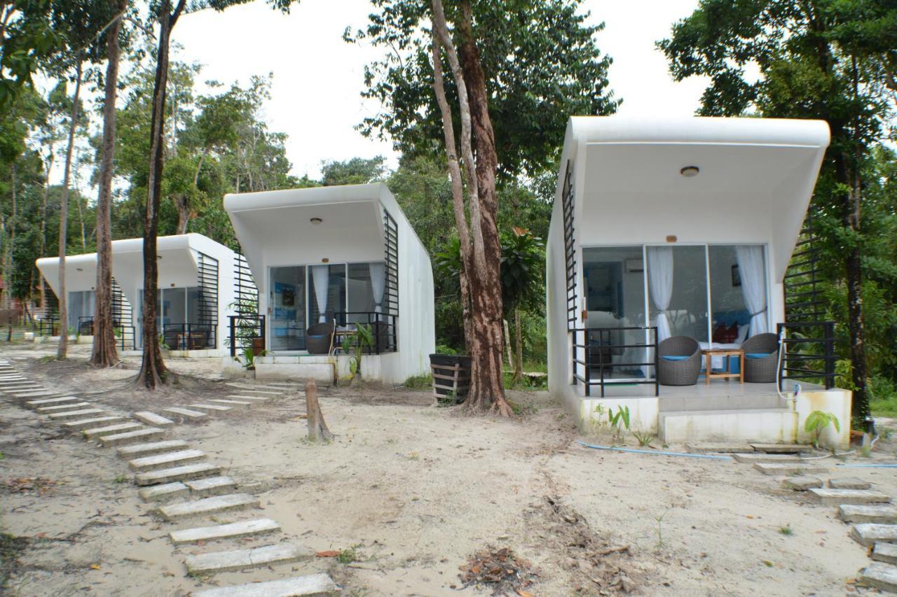 The Pipes Resort Koh Rong Sanloem Exterior photo